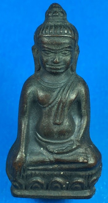 @@@เคาะแรก200บาท@@@พระหูยาน รุ่นปืนแตก วัดราชบพิธ ปี2513 หลัง ภปร. เนื้อทองแดงรมดำ จ.กรุงเทพ