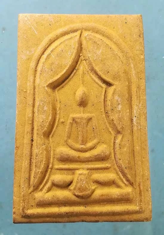 แหวกม่าน ปิยธมโมภิกขุ