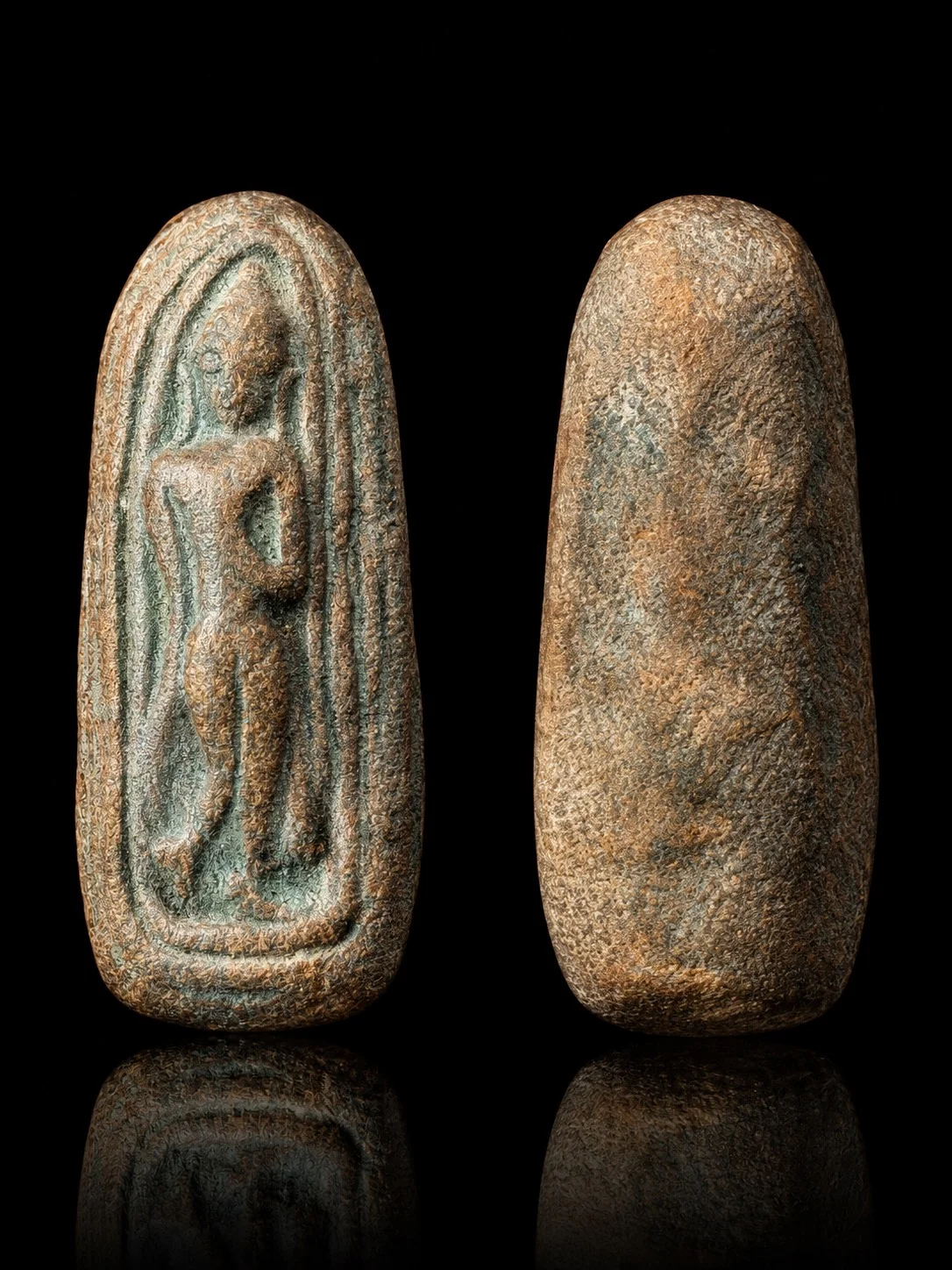 100.- พระลีลา เม็ดขนุน เนื้อดิน ไม่ทราบที่