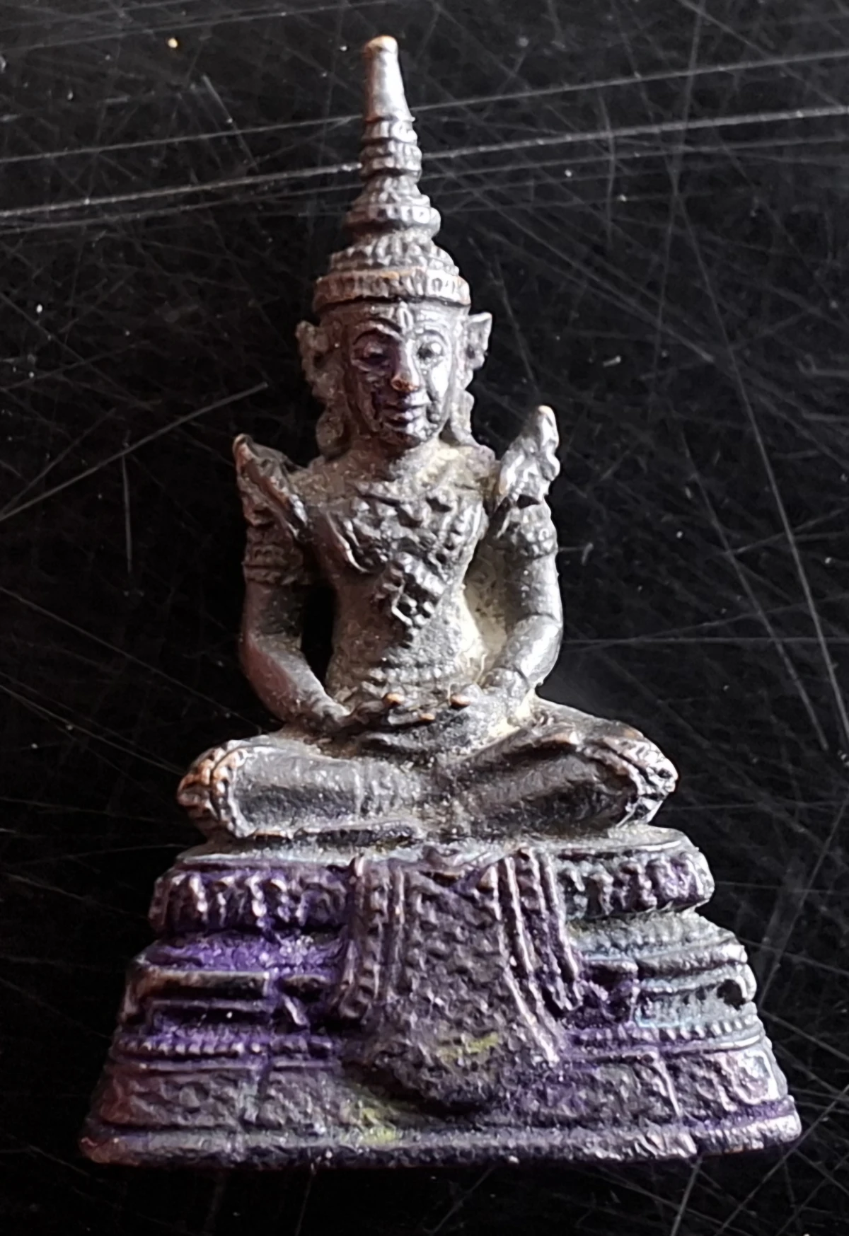 50บาท...รูปหล่อพระแก้ว รุ่นปฐมสมเด็จลานนาวัดพระแก้วเนื้อนวะค่ะ