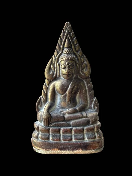 พระพุทธชินราช วัดบวรนิเวศ  เนื้อนวะโลหะผสมชนวนเก่า ก้นลายเซ็น หมายเลข 8551 ปี 2543 หลวงปู่หมุน ร่วมเสก พร้อมกล่องเดิม