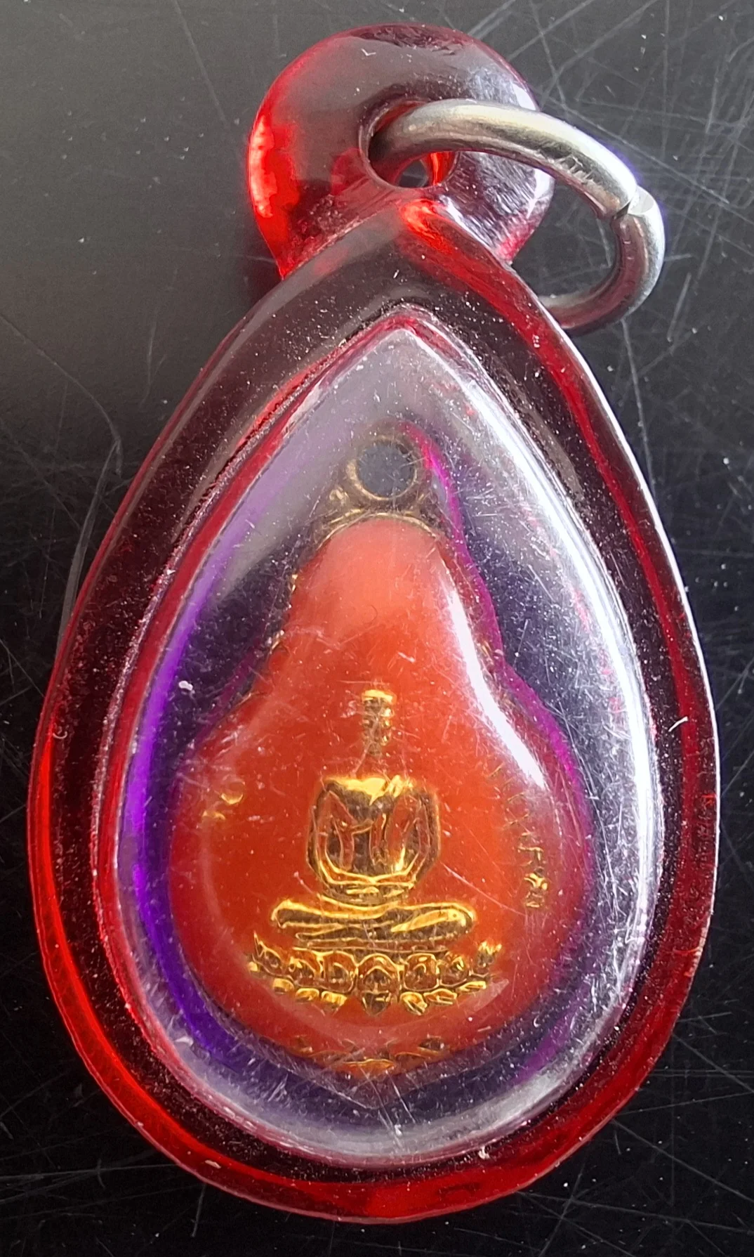 50บาท...เหรียญพระประจำวันหลวงปู่แหวน สุจิณโณ กะไหล่ทองลงยาค่ะ