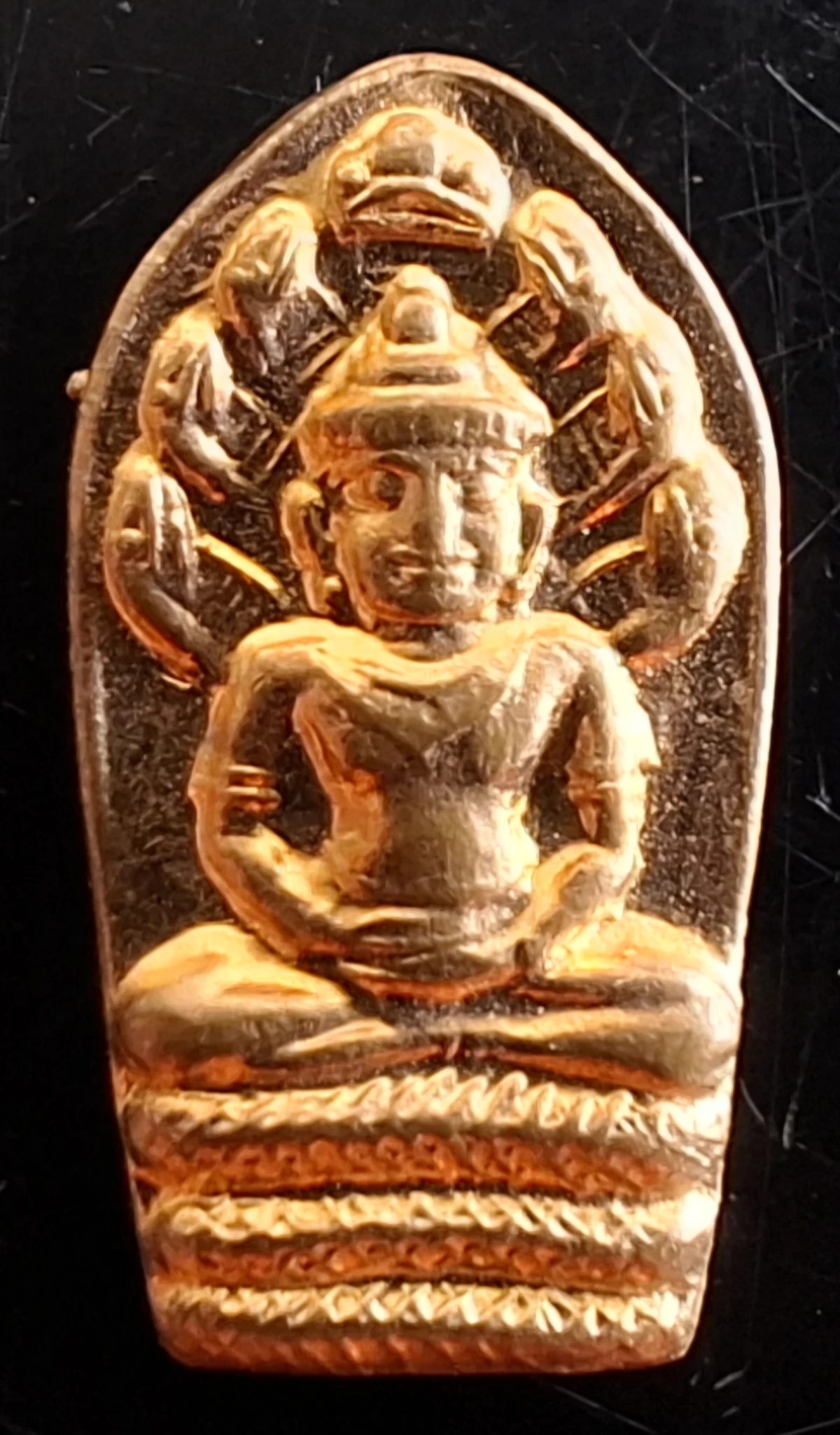 50บาท...เหรียญพระนาคปรกใบมะขาม วัดพนันเชิง กรุงเก่า ปี38ค่ะ