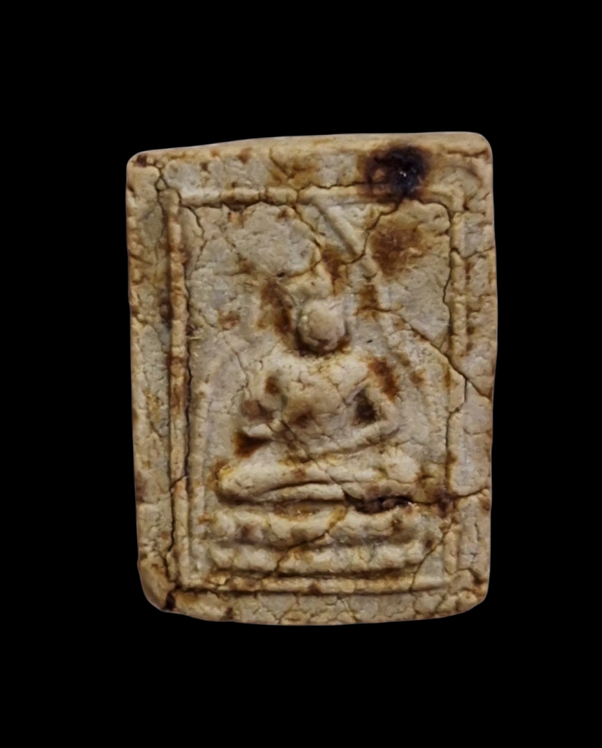 พระผงของขวัญ วัดเกาะจันทร์ หลังยันต์อุ มีบัตรรับรอง