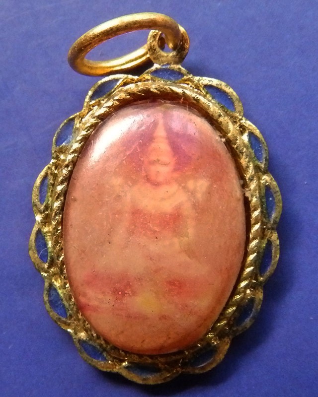 2.แพ็คคู่...ล็อคเก็ตพระพุทธนฤมิต วัดดอน ยานนาวา กทม.เนื้ออลูมิเนียมชุบทองลงยา ปี 251กว่า