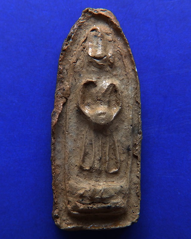 คัดสวย !! พระพิมพ์ประจำวันพุธ หลวงปู่ทิม วัดละหารไร่ ประธานปรกปลุกเสก ออกวัดไผ่ล้อม จ.ระยอง เนื้อดินมีเคลือบ