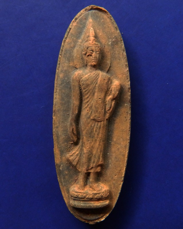 4.พระลีลา 25 พุทธศตวรรษ เนื้อแร่ พิมพ์พระเกศยาว