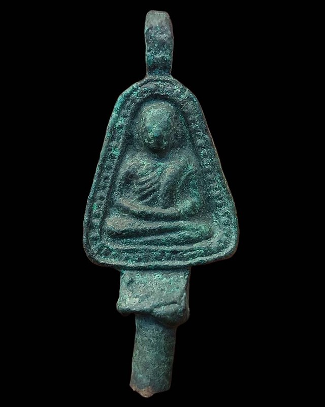 แท้ๆ จากวัด !! เหรียญหล่อจอบใหญ่ หลวงพ่อเงิน รุ่นปืนแตก วัดคงคาราม (บางคลานใต้) ตัดจากช่อกรรมการ ปี 2528 (10)