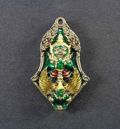 (120-) ท้าวเวสสุวรรณหล่อพุทธศิลป์ รุ่นกุเวรน้อยดวงเศรษฐี หลวงพ่อพัฒน์ วัดห้วยด้วน จ.นครสวรรค์ ปี ๒๕๖๕