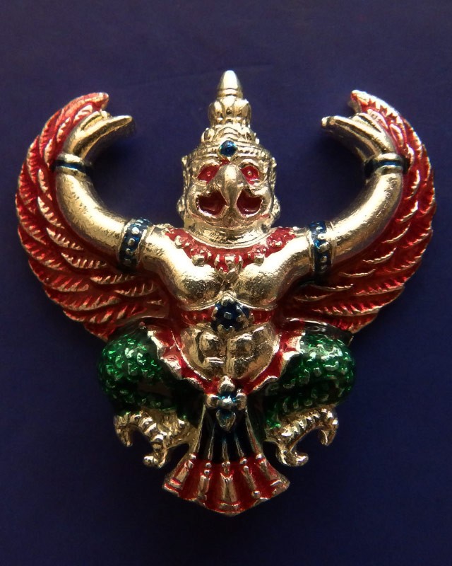 ครุฑ พิธียกครุฑพ่าห์ ศาลจ.เบตง กรรมการ เลข 16 เนื้อเงินลงยา พ.ศ. 2555 พร้อมกล่องเดิม