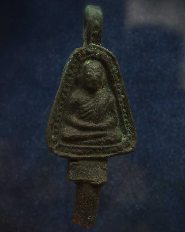 แท้ๆ จากวัด !! เหรียญหล่อจอบใหญ่ หลวงพ่อเงิน รุ่นปืนแตก วัดคงคาราม (บางคลานใต้) ตัดจากช่อกรรมการ ปี 2528 (12)