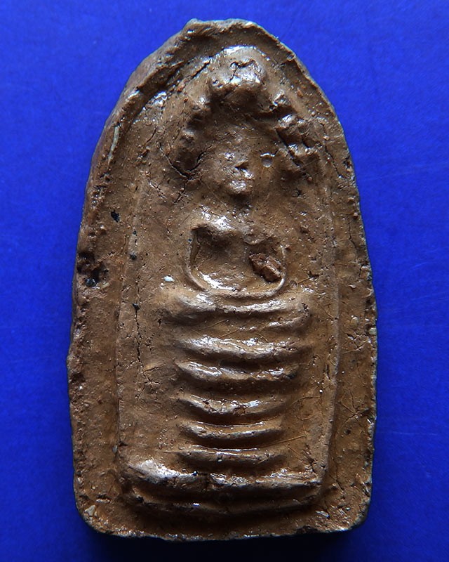 คัดสวย !! พระพิมพ์ประจำวันเสาร์ หลวงปู่ทิม วัดละหารไร่ ประธานปรกปลุกเสก ออกวัดไผ่ล้อม จ.ระยอง เนื้อดินมีเคลือบ