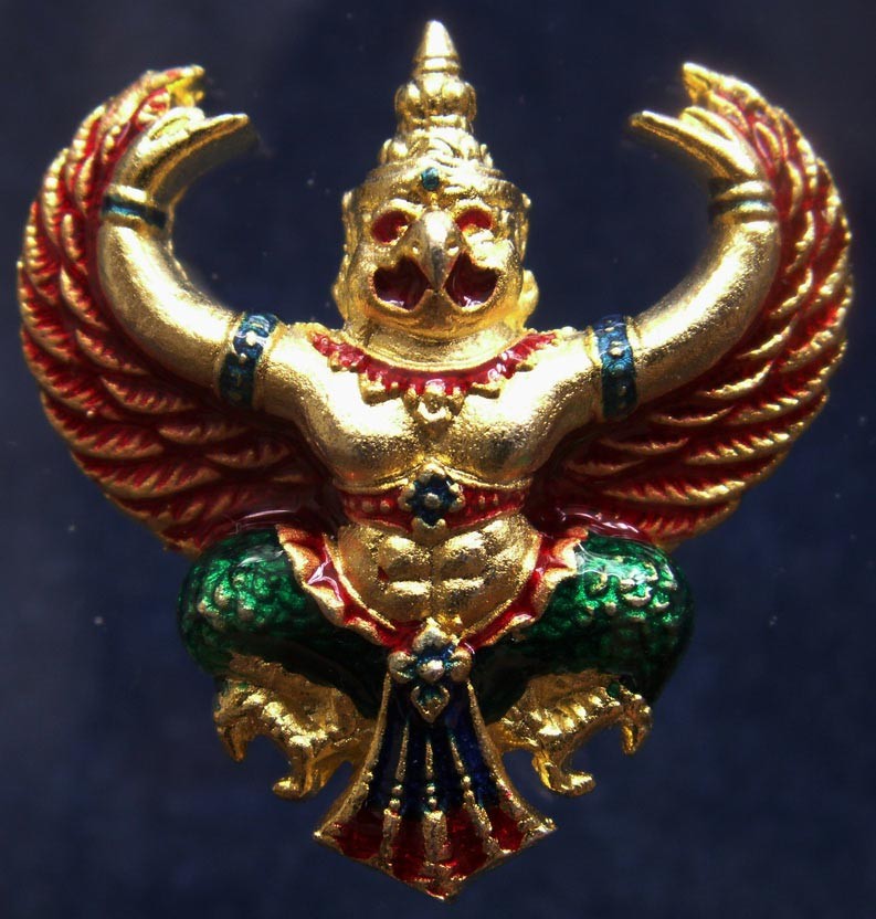 15.สวยดั่งทอง...พญาครุฑ พิธียกครุฑพ่าห์ ศาลจ.เบตง พ.ศ. 2555 เนื้อทองเหลืองกะไหล่ทองลงยา