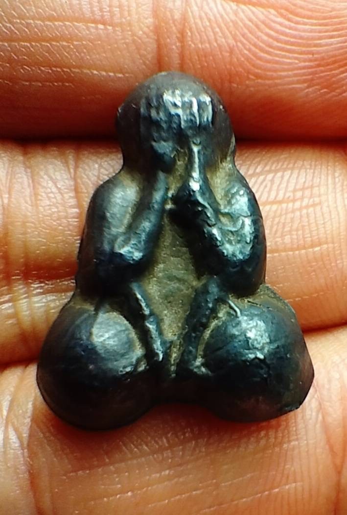 ปิดตาสองหน้า หลวงพ่อเดิม