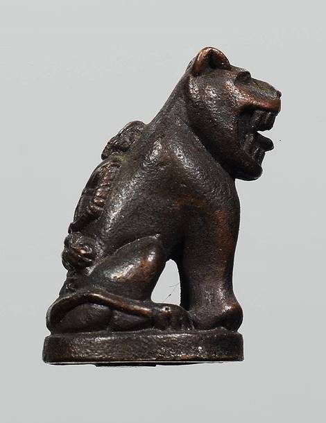 เสือหลวงพ่อปาน คลองด่าน เสาร 5 ปี 2536 ครับ