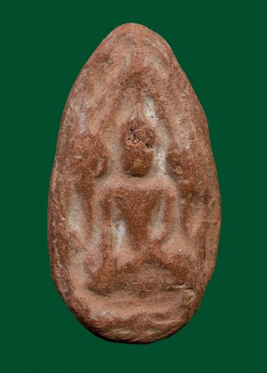 ขุนแผนไข่ผ่า หลวงพ่อดี วัดพระรูป สุพรรณบุรี สร้างจากขุนแปนไข่ผ่าแตกหัก