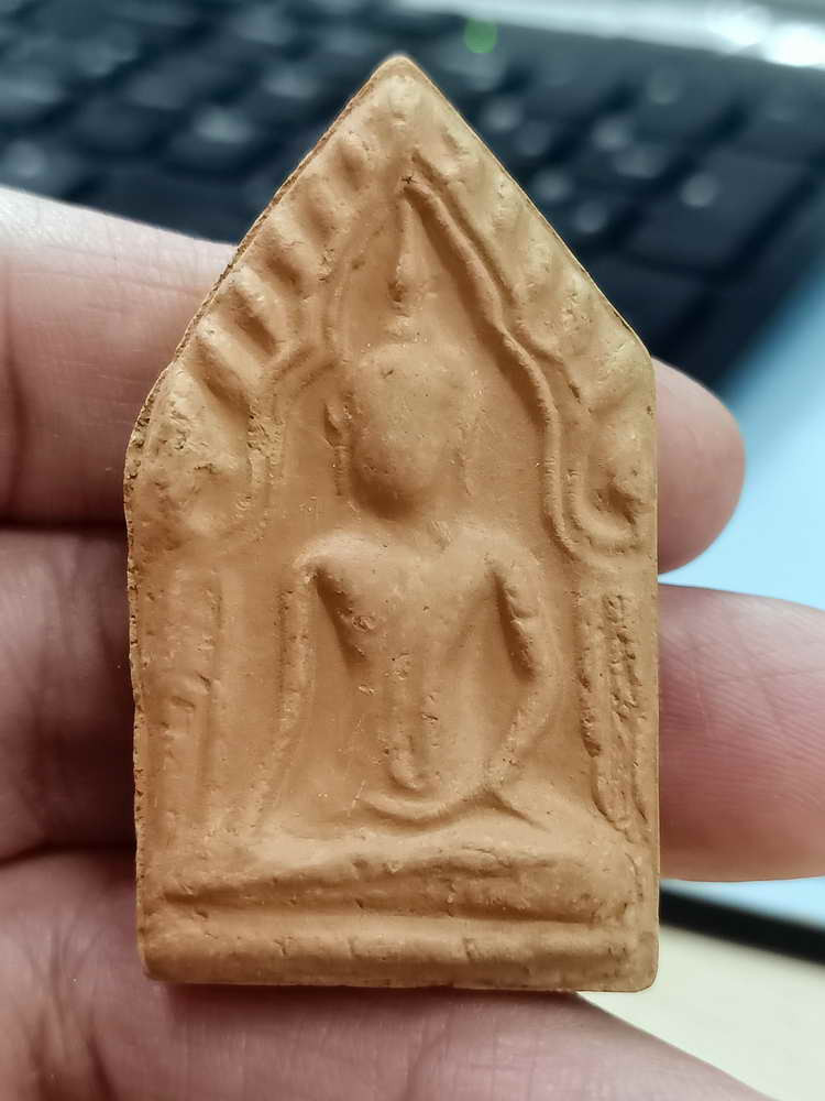 2-1866 วัดใจ 100 G#2 พระขุนแผน หลวงพ่อชำนาญ วัดบางกุฎีทอง จ.ปทุมธานี เนื้อดินเผา***สายวัดชินวรารามวรวิหาร