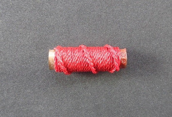 (120-) ตะกรุดจักรพรรดิ์มหาปราบ หลวงปู่พวง วัดเทพนรสิงห์ จ.บุรีรัมย์ เนื้อทองแดงเชือกถัก สวยครับ