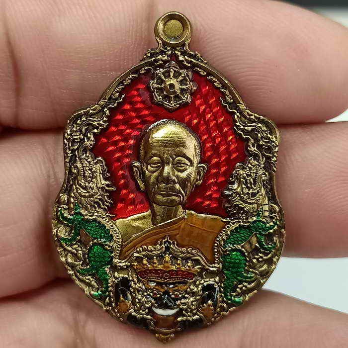 2-514 วัดใจ 100 เหรียญเจ้าสัวเงินล้าน หลวงปู่บุญมา สำนักสงฆ์เขาแก้วทอง จ.ปราจีนบุรี ปี 2565 ชนวนซาติน ลงยาแดง จีวร ราหู กิเลน หมายเลข 21 กล่องเดิม