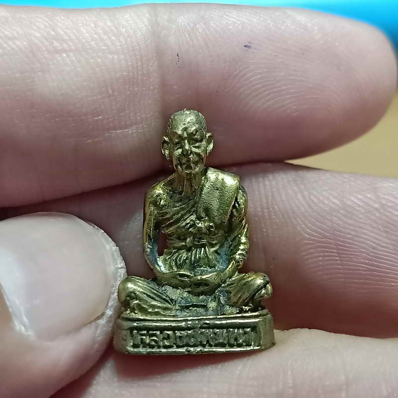 2-647 วัดใจ 100 รูปหล่อ หลวงปู่พิมพา ที่ระลึกวางศิลาฤกษ์ศาลาการเปรียญ วัดคุ้งใหญ่ชัยมงคล จ.นครสวรรค์ ปี 2535 #3 กล่องเดิม