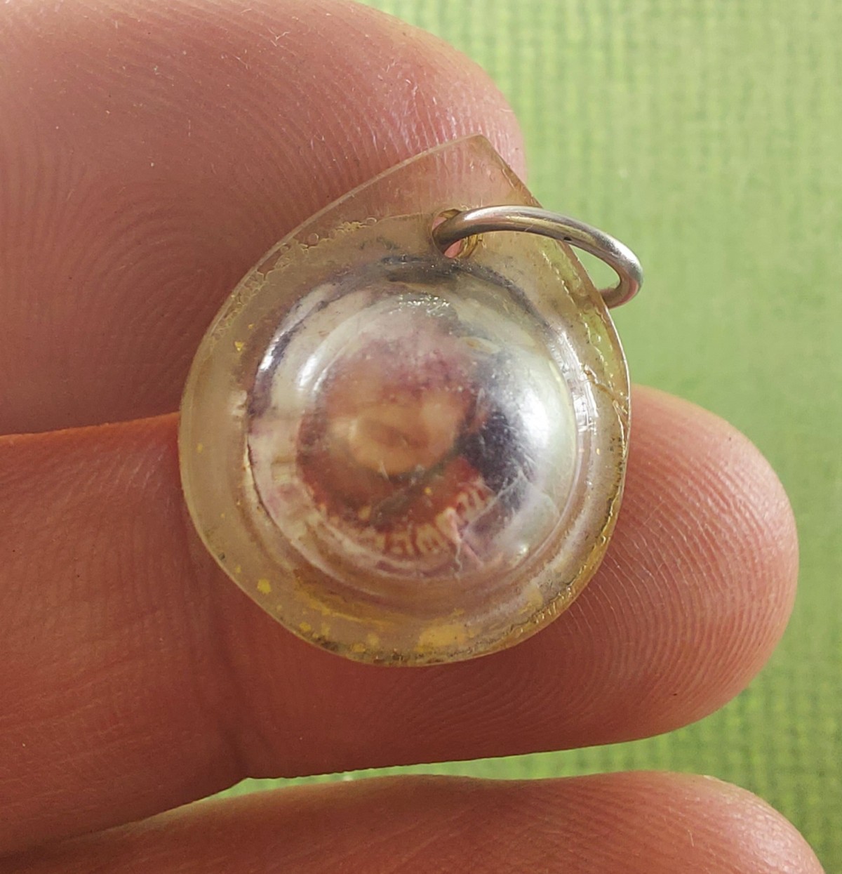 ลูกอม หลวงพ่ออุตมะ เลี่ยมเดิมจากวัด