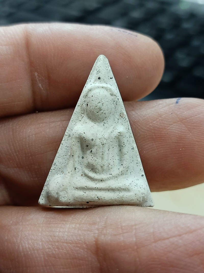 1-1937 วัดใจ 50 พระผงสมเด็จนางพญา แกะด้วยกระเบื้องเก่า 155 ปี สุดยอดองค์พระปฐมเจดีย์ กล่องเดิม