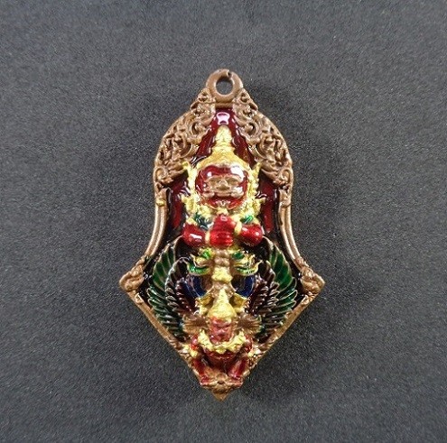 (120-) ท้าวเวสสุวรรณหล่อพุทธศิลป์ รุ่นกุเวรน้อยดวงเศรษฐี หลวงพ่อพัฒน์ วัดห้วยด้วน จ.นครสวรรค์ ปี ๒๕๖๕