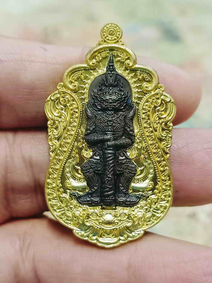 2-1770 วัดใจ 100 เหรียญท้าวเวสสุวรรณ เทพประทานพร หลวงพ่อสุชาติ วัดศิลาดอกไม้ เพชรบูรณ์ ทองทิพย์ หน้ากากนวะ หมายเลข 364 กล่องเดิม