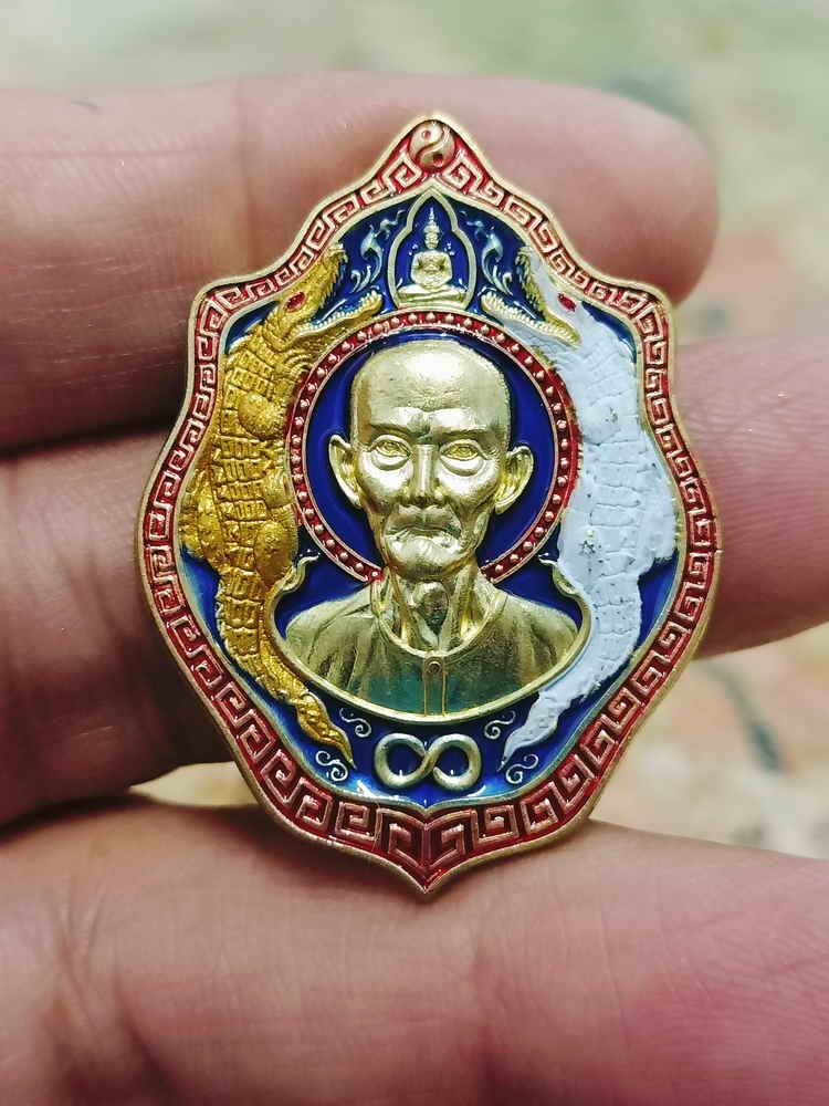 2-1771 วัดใจ 100 เหรียญพญาภุมภีล์ เซียนแปะโรงสี มหาสิทธิโชค วัดศาลเจ้า จ.ปทุมธานี 2566 ทองทิพย์ หมายเลข 92 กล่องเดิม