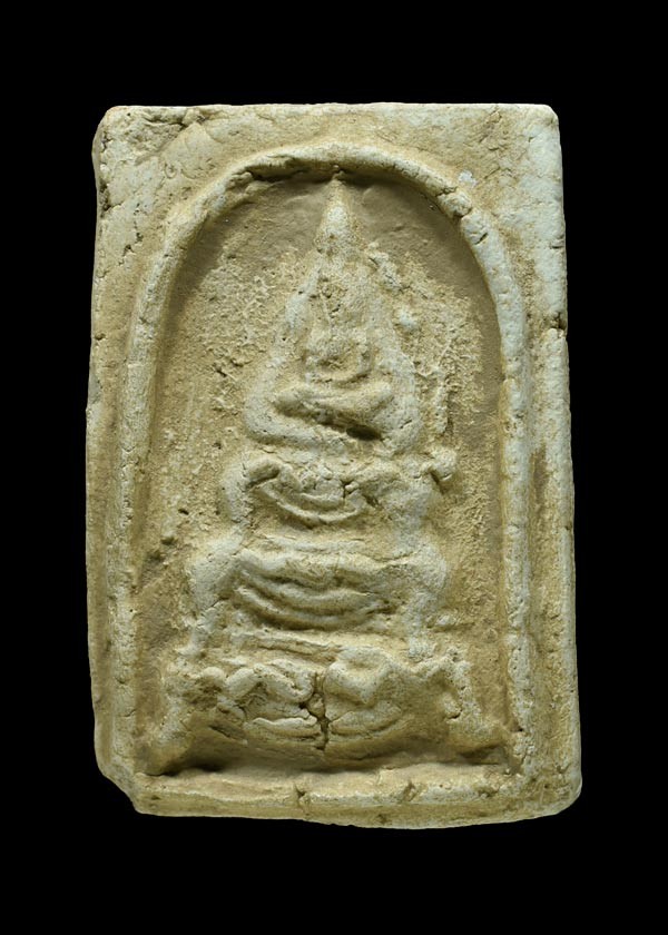 พระสมเด็จพระครูสุพจน์ รุ่นอินโดจีน ปี 2484 พิมพ์ฐานเปลวเพลิง เนื้อผง วัดสุทัศน์ กทม.