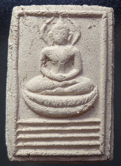 (เคาะเดียวแดง) พระผงหลวงพ่อกึ๋น วัดดอนยานนาวา จ.กรุงเทพฯ ปี 2479 พระดี ผงดี พุทธคุณสูง สวยครับ