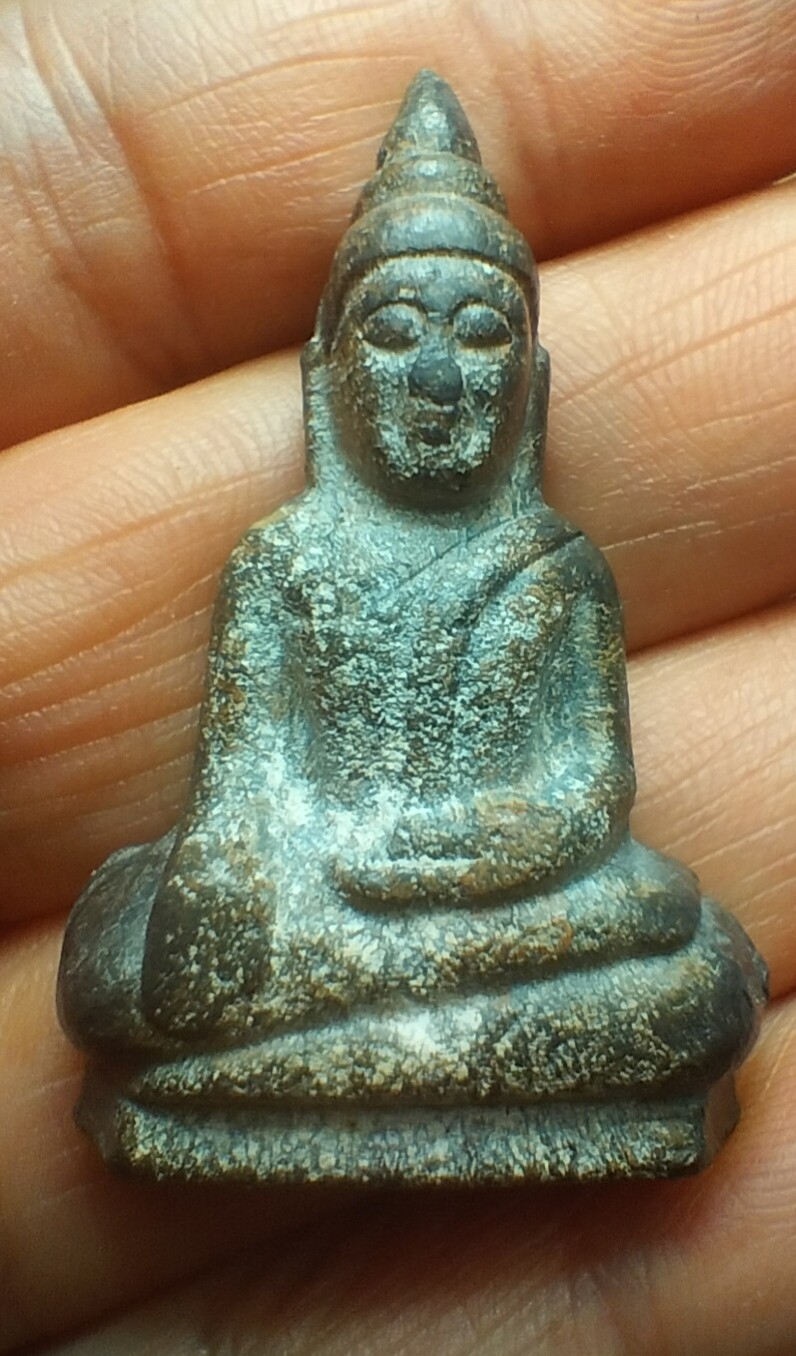 ท่ากระดานตะกั่วสนิมแดง