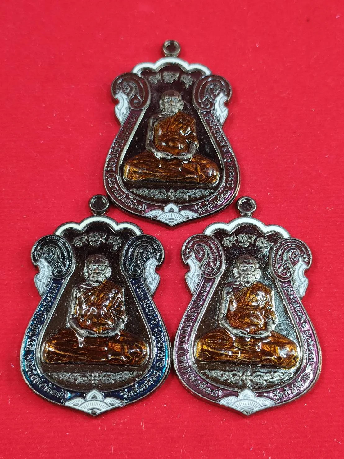 เหรียญมหามงคล 168 รุ่น 2 หลวงพ่อเพัฒน์ ปี2564 เนื้อทองแดงรมดำ ลงยา จำนวน 3 เหรียญ กล่องเดิม