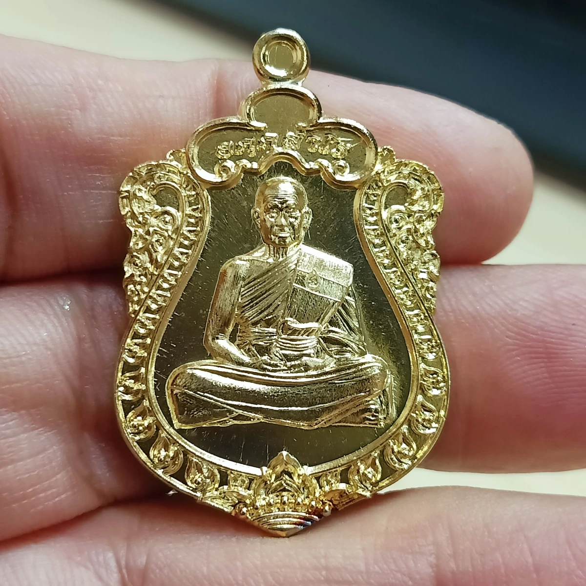 ✅2-2396 วัดใจ 100 เหรียญเสมาฉลองอายุวัฒนะมงคล 89 ปี หลวงพ่อรวย อคคฺสาโร วัดมาบตาพุด ระยอง ปี 2566 ชท หมายเลข 19 กล่องเดิม***วัดจัดสร้าง เสมาต้องมี