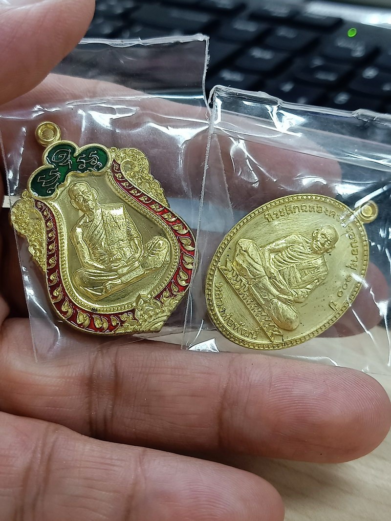 ✅1-1678 วัดใจ 100 เหรียญชุดบรรจุหัวใจ หลวงพ่อพัฒน์ วัดห้วยด้วน จ.นครสวรรค์ 2565 กล่องเดิม