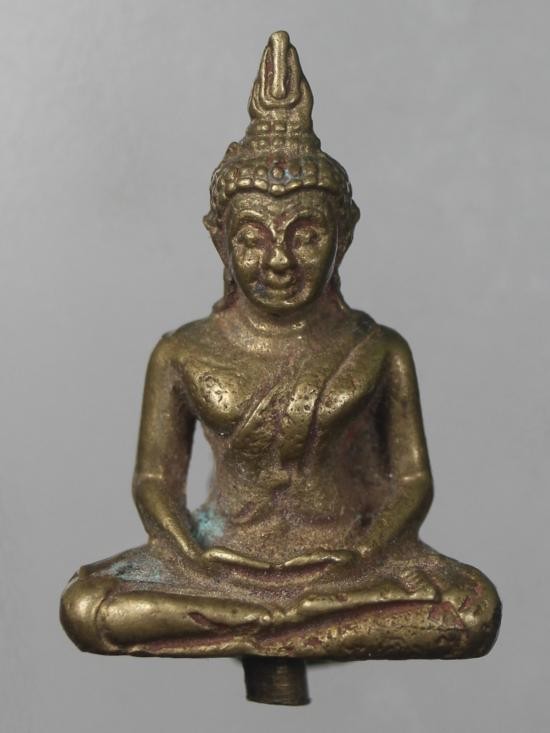 300.-พระกริ่งยอดธง  เนื้อทองเหลือง