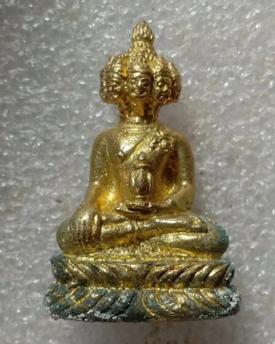 เริ่มต้นที่ 50 บาท รูปหล่อ พระเศรษฐีนวโกฏิ รุ่นหลวงพ่อเพชรรวยเงินเหลือ วัดหนองคล้า จ.พิจิตร กะไหล่ทอง พร้อมกรอบ