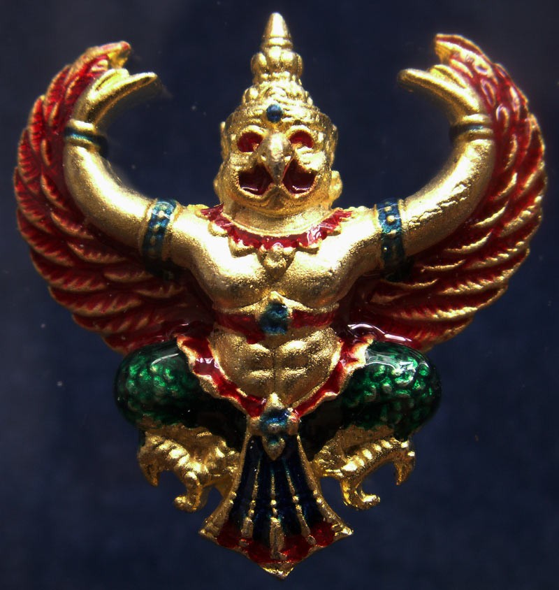 18.สวยดั่งทอง...พญาครุฑ พิธียกครุฑพ่าห์ ศาลจ.เบตง พ.ศ. 2555 เนื้อทองเหลืองกะไหล่ทองลงยา