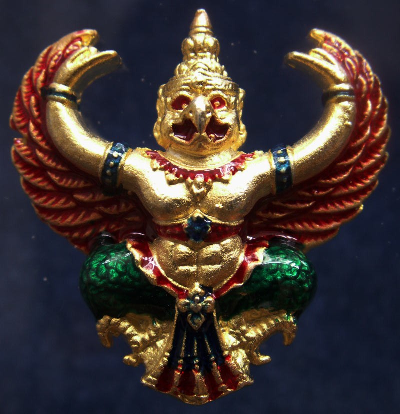 14.สวยดั่งทอง...พญาครุฑ พิธียกครุฑพ่าห์ ศาลจ.เบตง พ.ศ. 2555 เนื้อทองเหลืองกะไหล่ทองลงยา