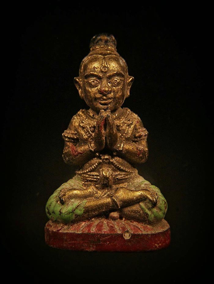 500.- กุมารลงรักลงทองลงสี  ก้นอุดชัน
