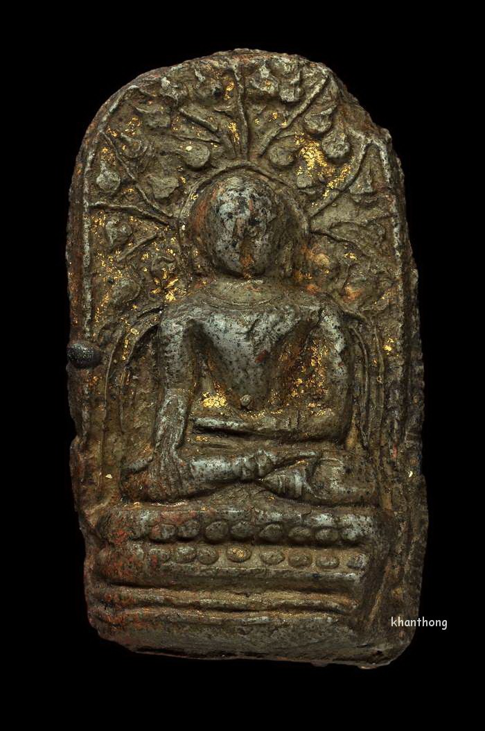 ʕ•́ᴥ•̀ʔっ..พระคงเขียวหินครก..กรุเก่าลำพูน..1300ปี..อัญมณีเเห่งหริภุญไชยนคร.