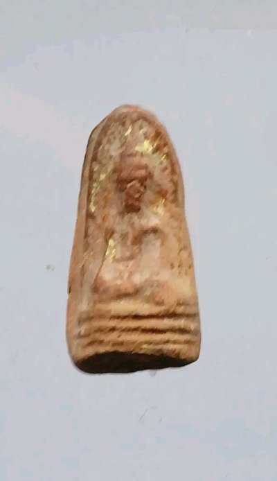 พระรอดหลวงพ่อกวย วัดโฆสิตาราม