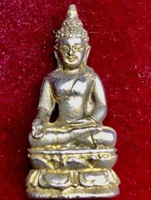 พระชัยวัฒน์ไพรีพินาศ วัดยวรนิเวศวิหาร