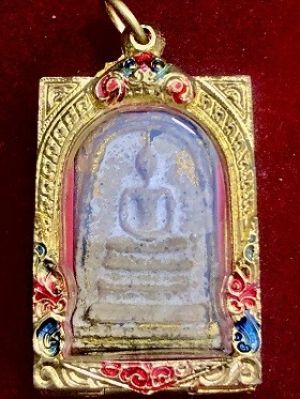 พระสมเด็จพิมพ์ใหญ่ องค์ที่๒  ในเลี่ยมกรอบสวย