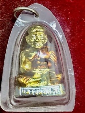 รูปหล่อหลวงพ่อทวด เลี่ยมพลาสติก