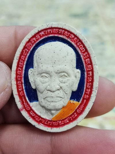 1-1483 วัดใจ 50 พระผงหน้าใหญ่ พญาไก่พันล้าน หลวงพ่อพัฒน์ วัดห้วยด้วน จ.นครสวรรค์ 2564 เนื้อผง เลข 458 กล่องเดิม***สวย ออปชั่นดี