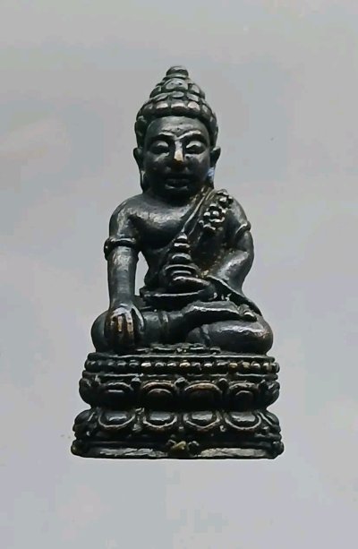 กริ่งองค์ดำ หลวงพ่อสันติ เตชชะปัญโญ