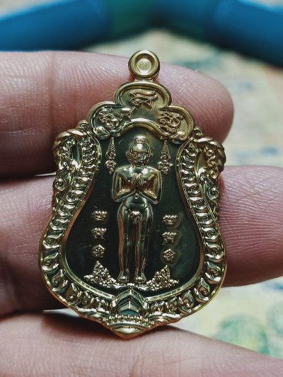 1-1119 วัดใจ 50 เหรียญเสมาไอ้ไข่ รุ่นแรก รุ่นมั่งมี ทวีทรัพย์ ออกวัดซับชมพู่(หน้าสรีระหลวงปู่พริ้ง) จ.เพชรบูรณ์ ปี 2563 หมายเลข 62 กล่องเดิม***เสก 3 วาระ