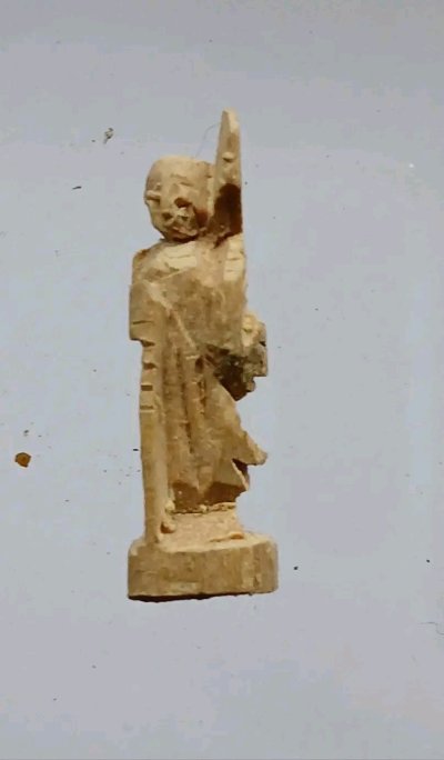 พระสิวลีไม้จันทร์หอม งานแกะ วัดจองกลาง แม่ฮ่องสอน