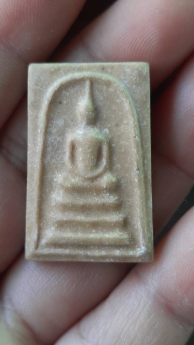 พระสมเด็จผงน้ำมัน หลวงปู่โต๊ะ หลวงพ่อกวย ปลุกเสก ปี 2519 ออกวัดพระพุทธบาท จ.สระบุรี +++ม1